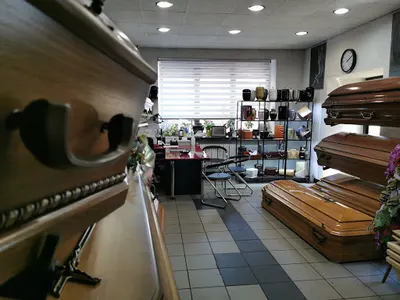 MINOS Zakład Pogrzebowy Łódź. Usługi pogrzebowe, Kremacja, Transport zwłok. Trumny